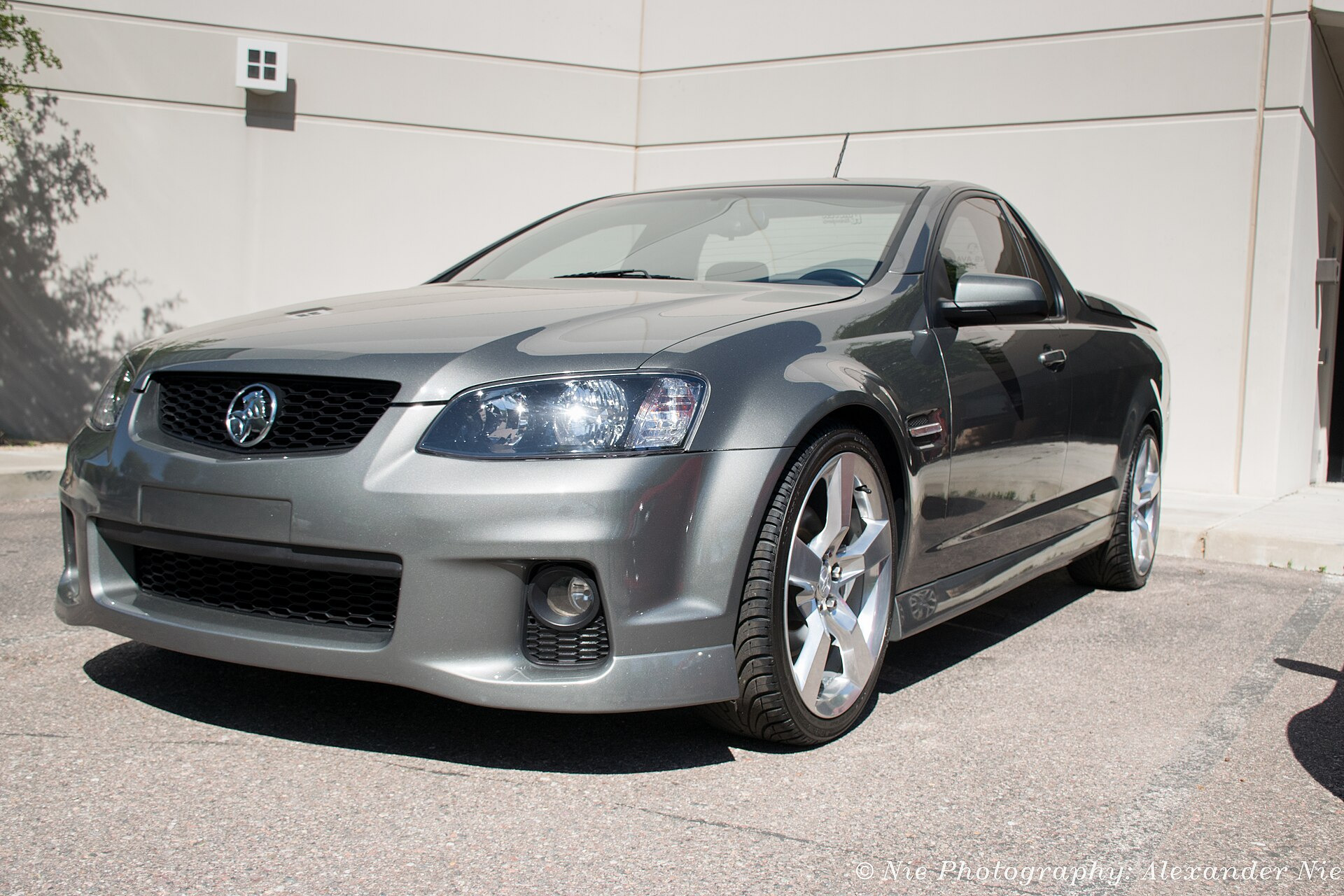 Holden UTE 5.0 i V8 HSV (243hp)
