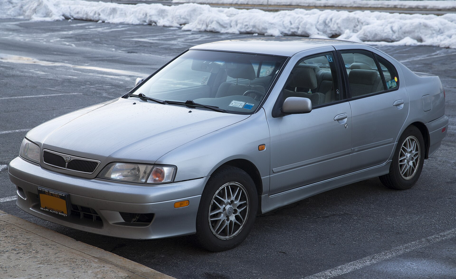 Infiniti G20 2.0 i (140hp) Automatic