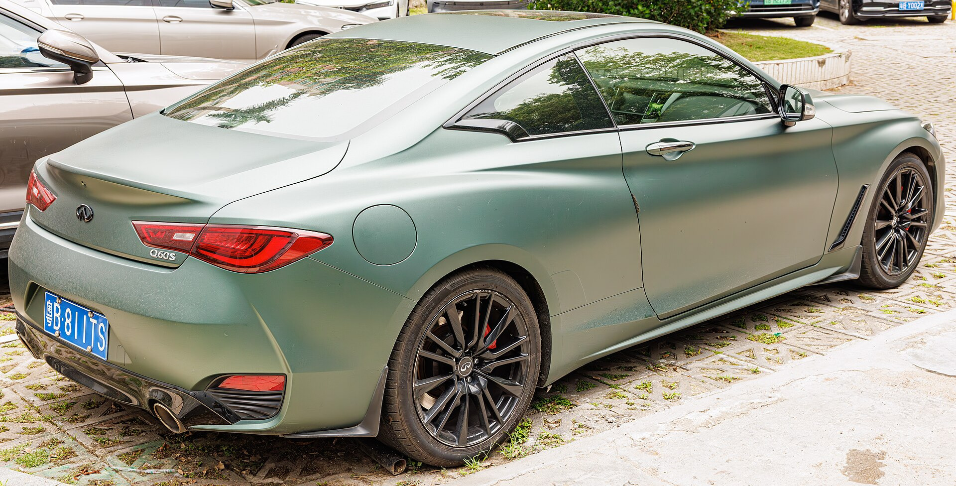 Infiniti Q60