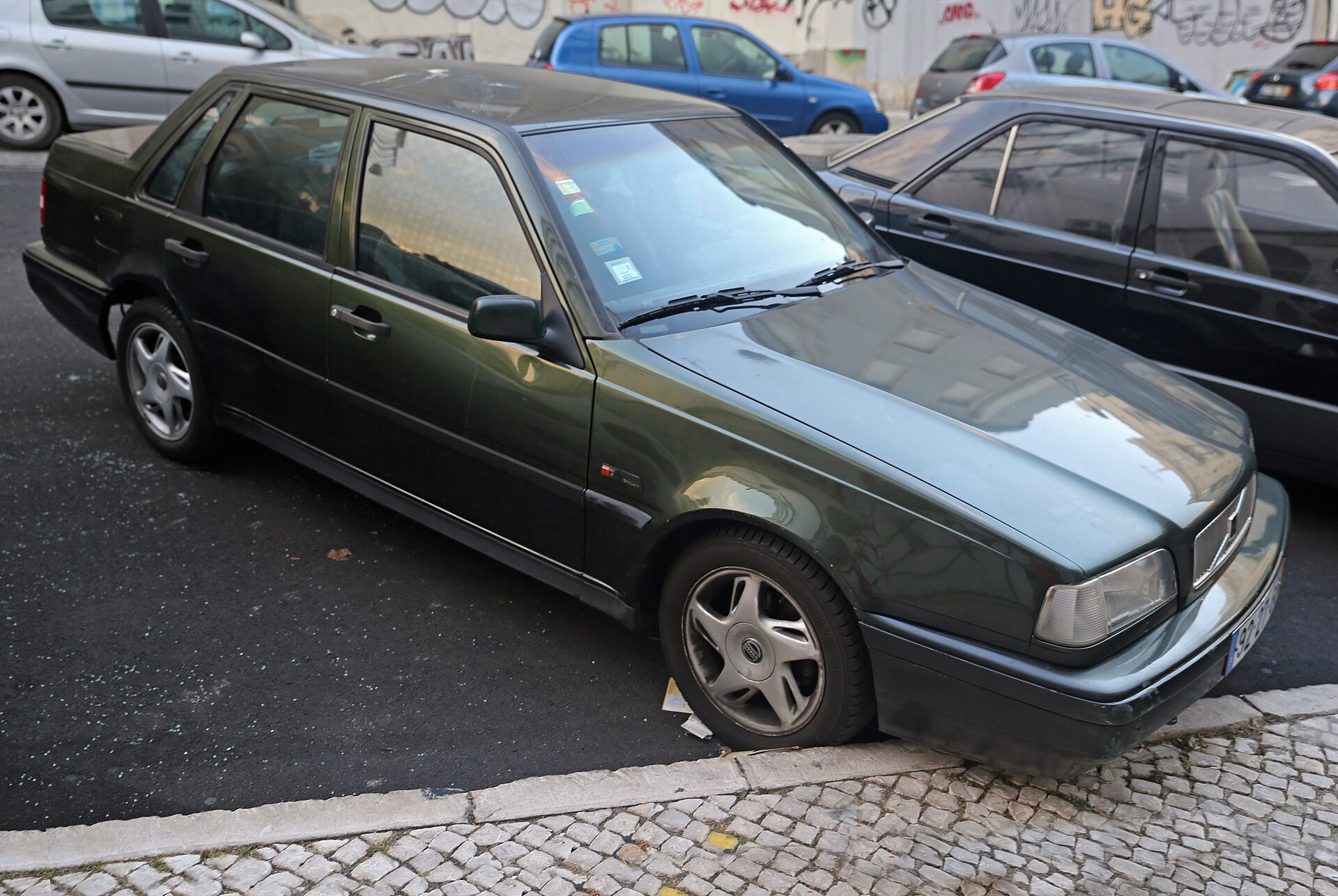 Volvo 460 1.9 Turbo-Diesel (90hp)