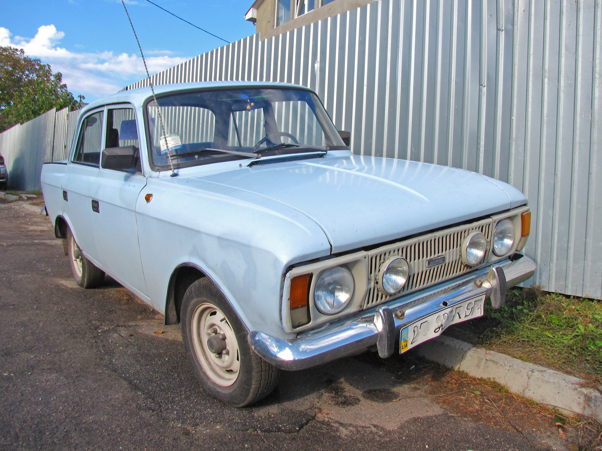 Izh 412