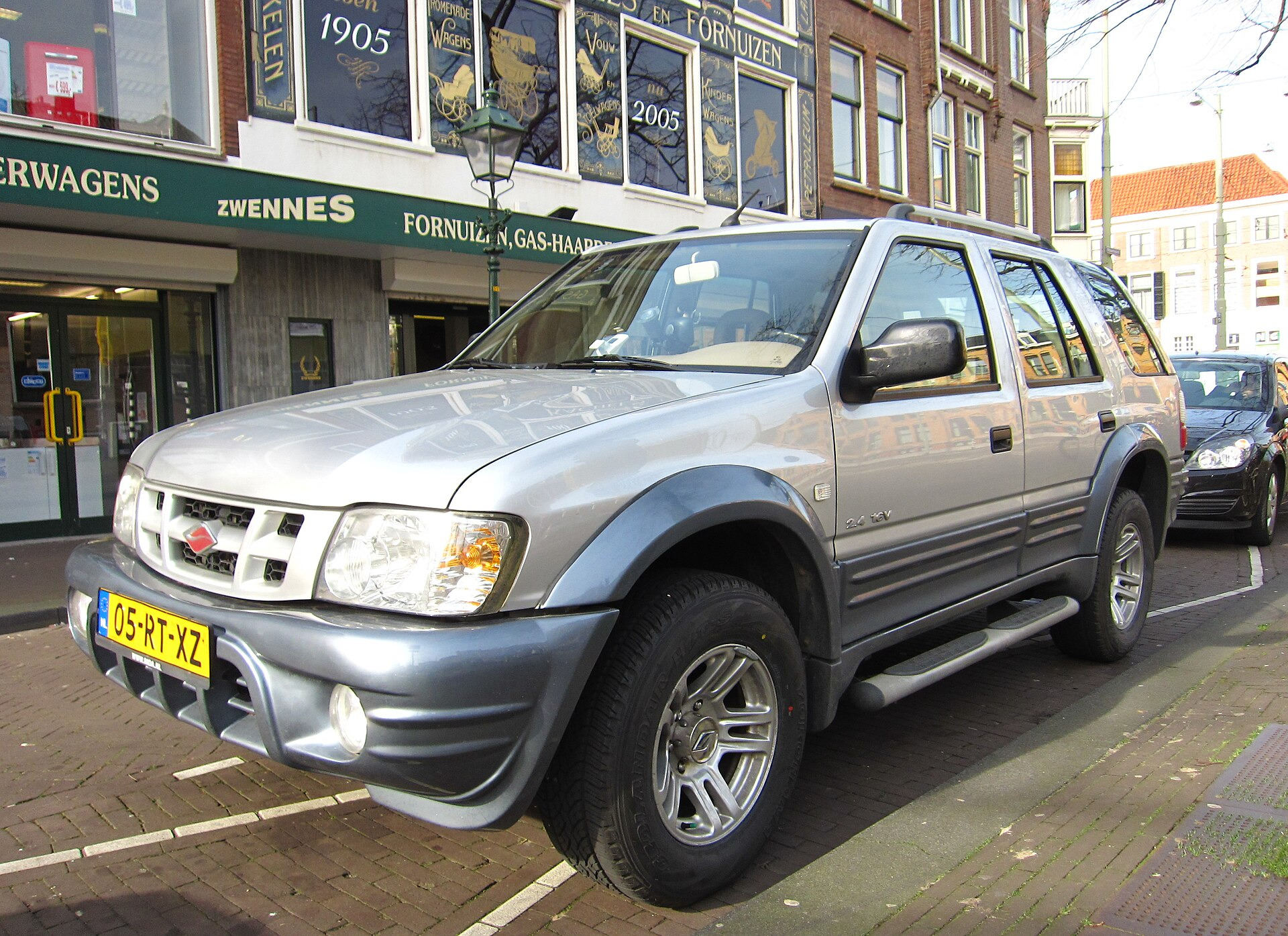 Landwind SUV