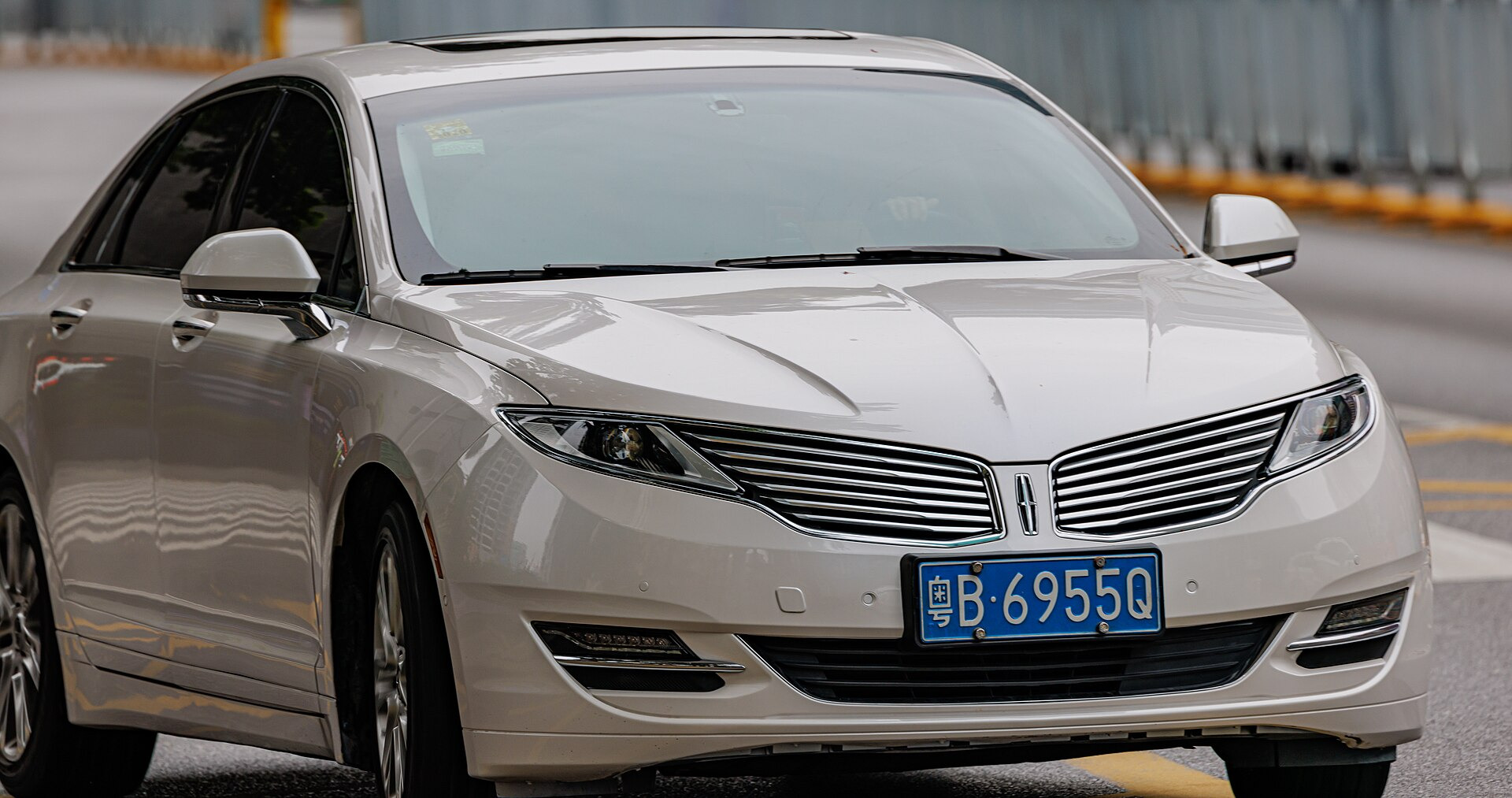 Lincoln MKZ