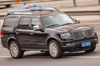 Lincoln Navigator I — снимка 3