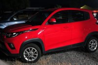 Mahindra KUV 100 KUV100 — снимка 2