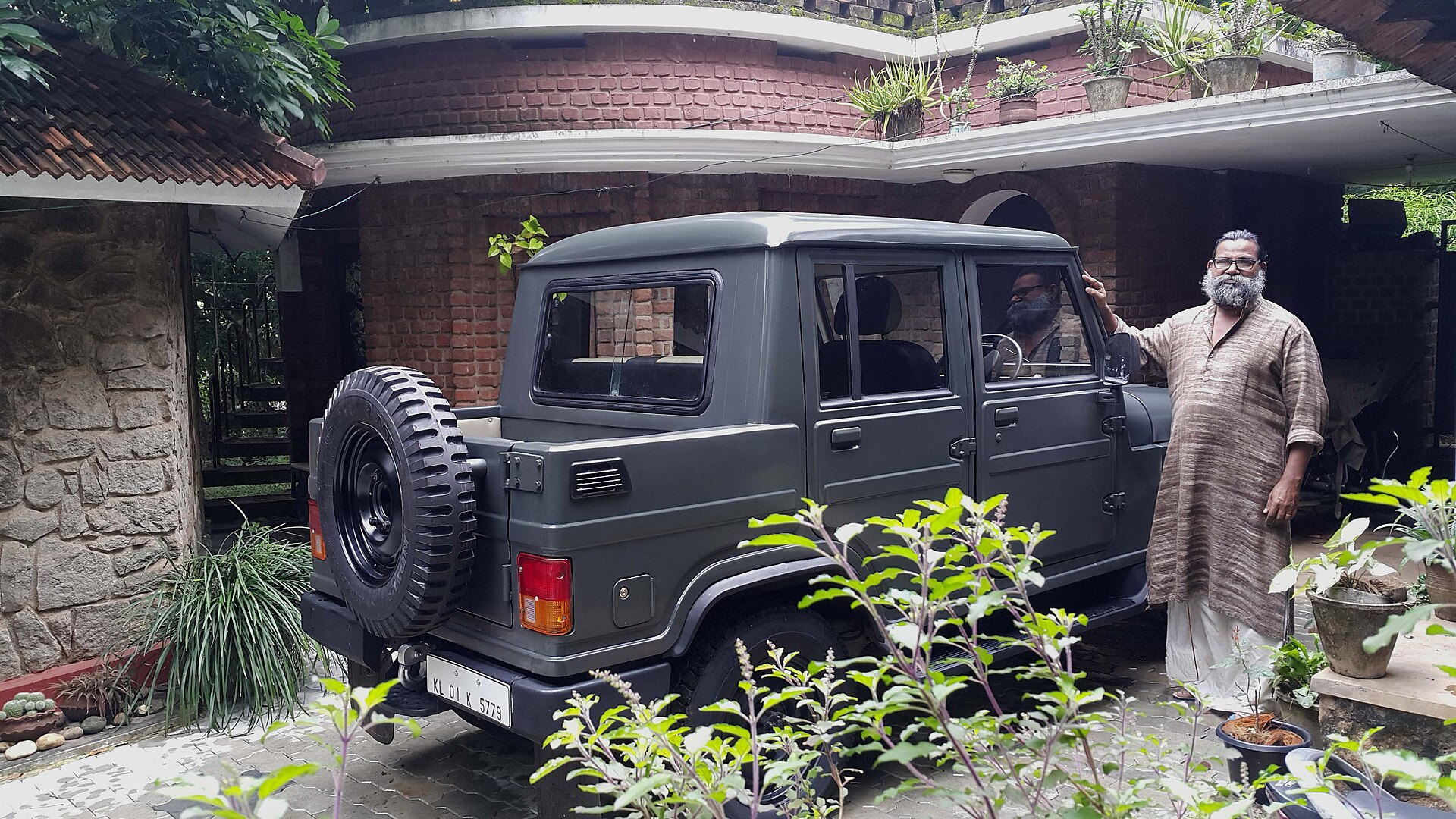 Mahindra MM 540/550