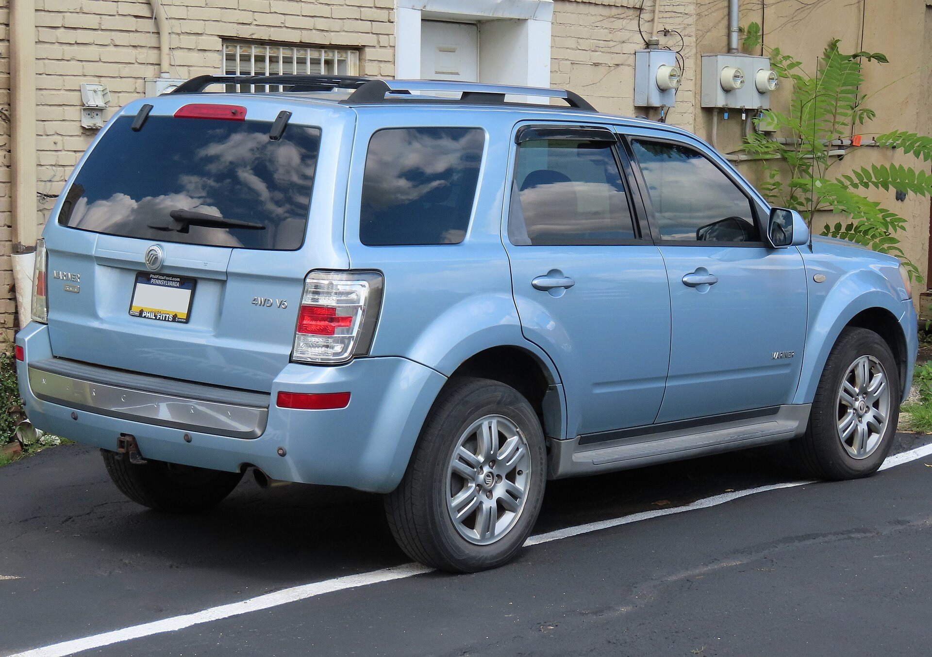 Mercury Mariner