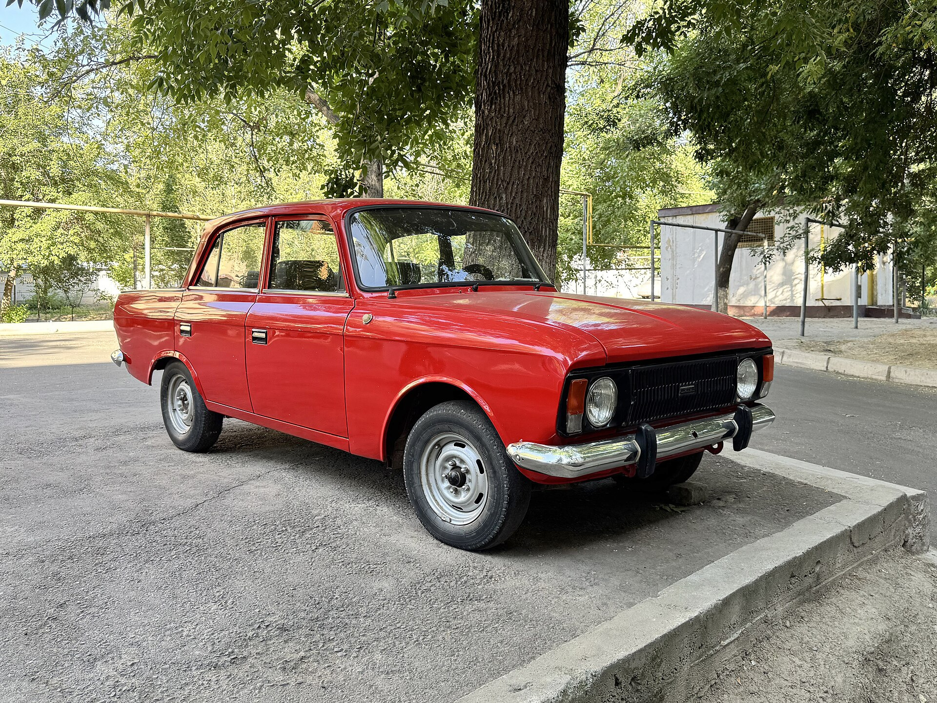 Moskvich 434