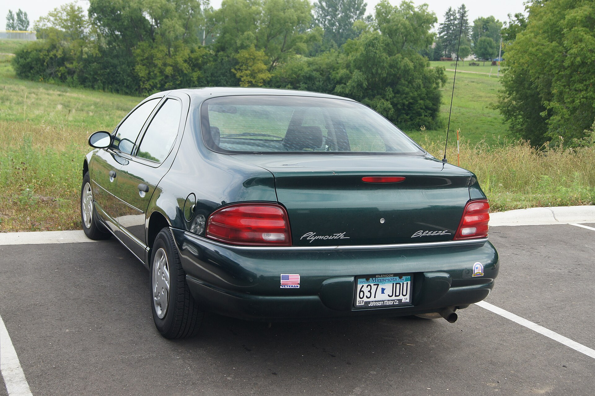 Plymouth Breeze 2.0 16V (132hp)