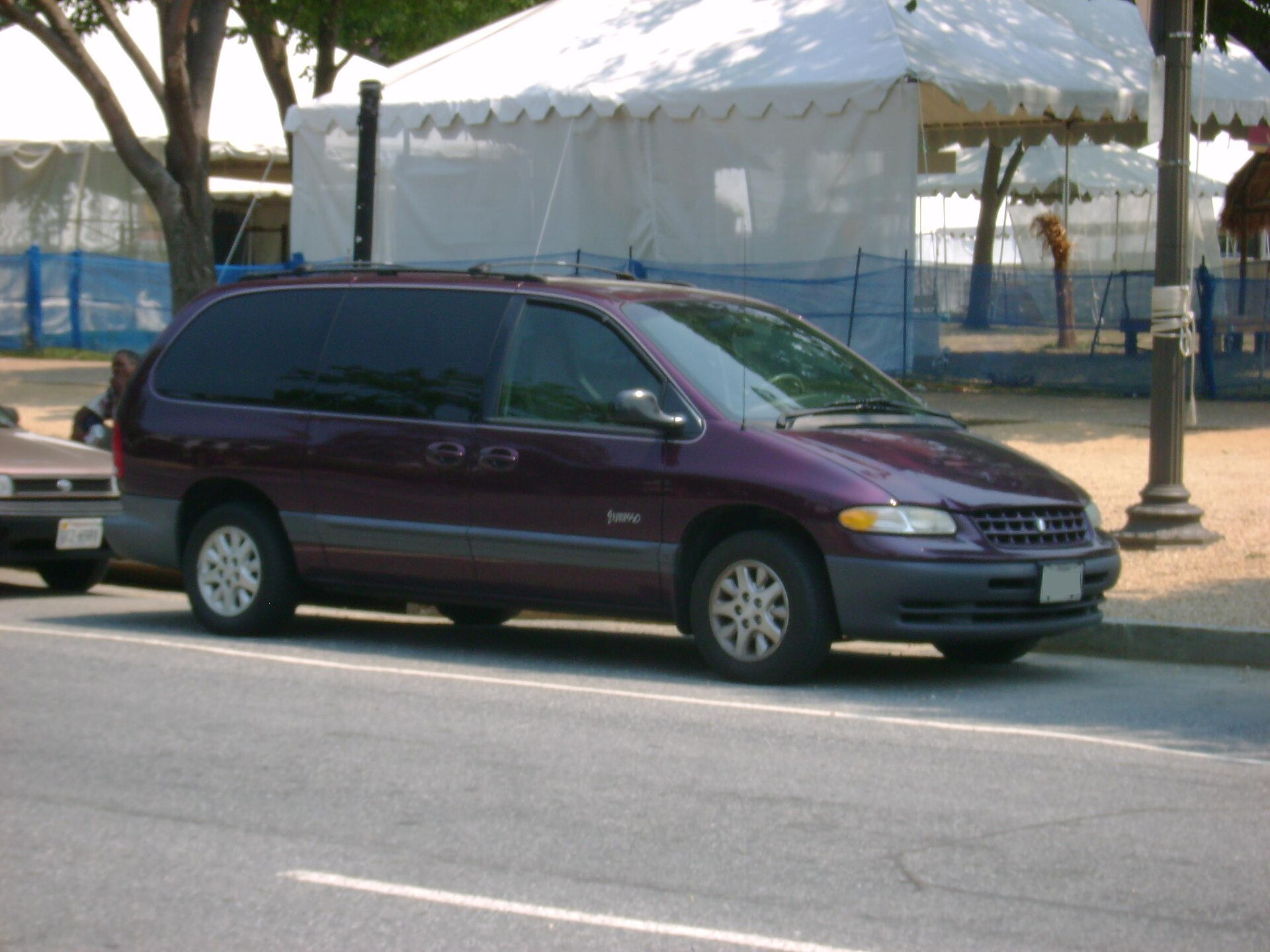 Plymouth Voyager II