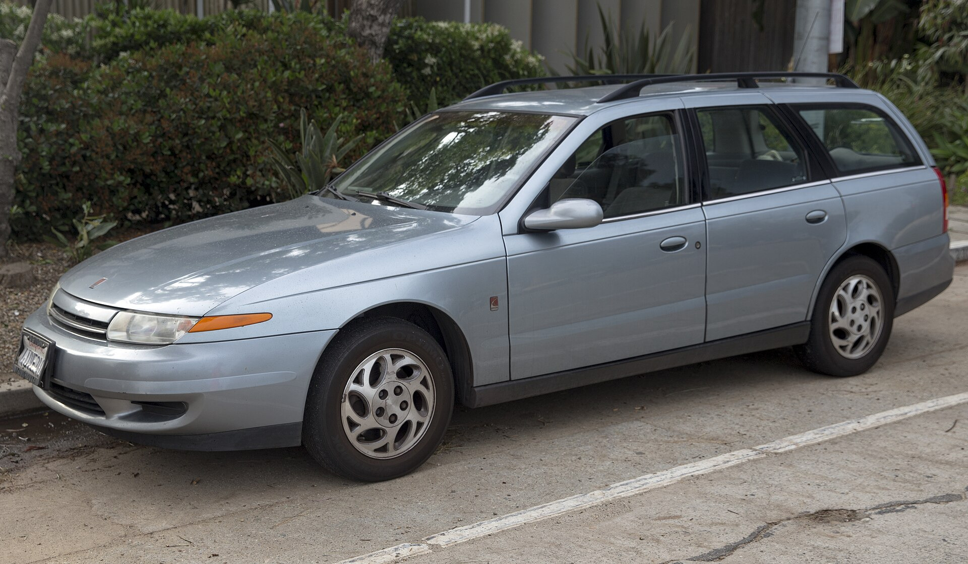Saturn LW 2.2 i 16V (139hp)