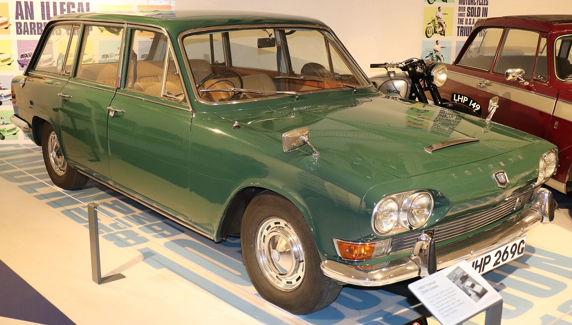 Triumph 2.5 PI MK I Estate