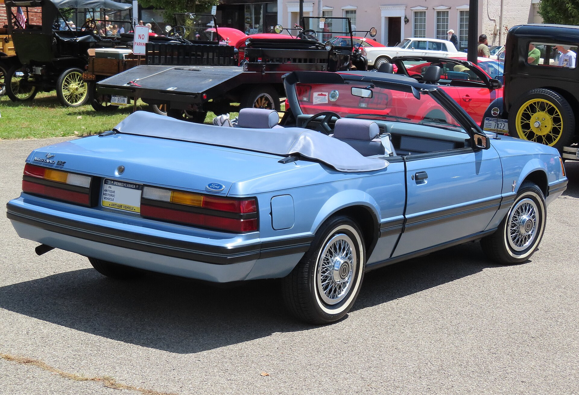 Ford Mustang Convertible III