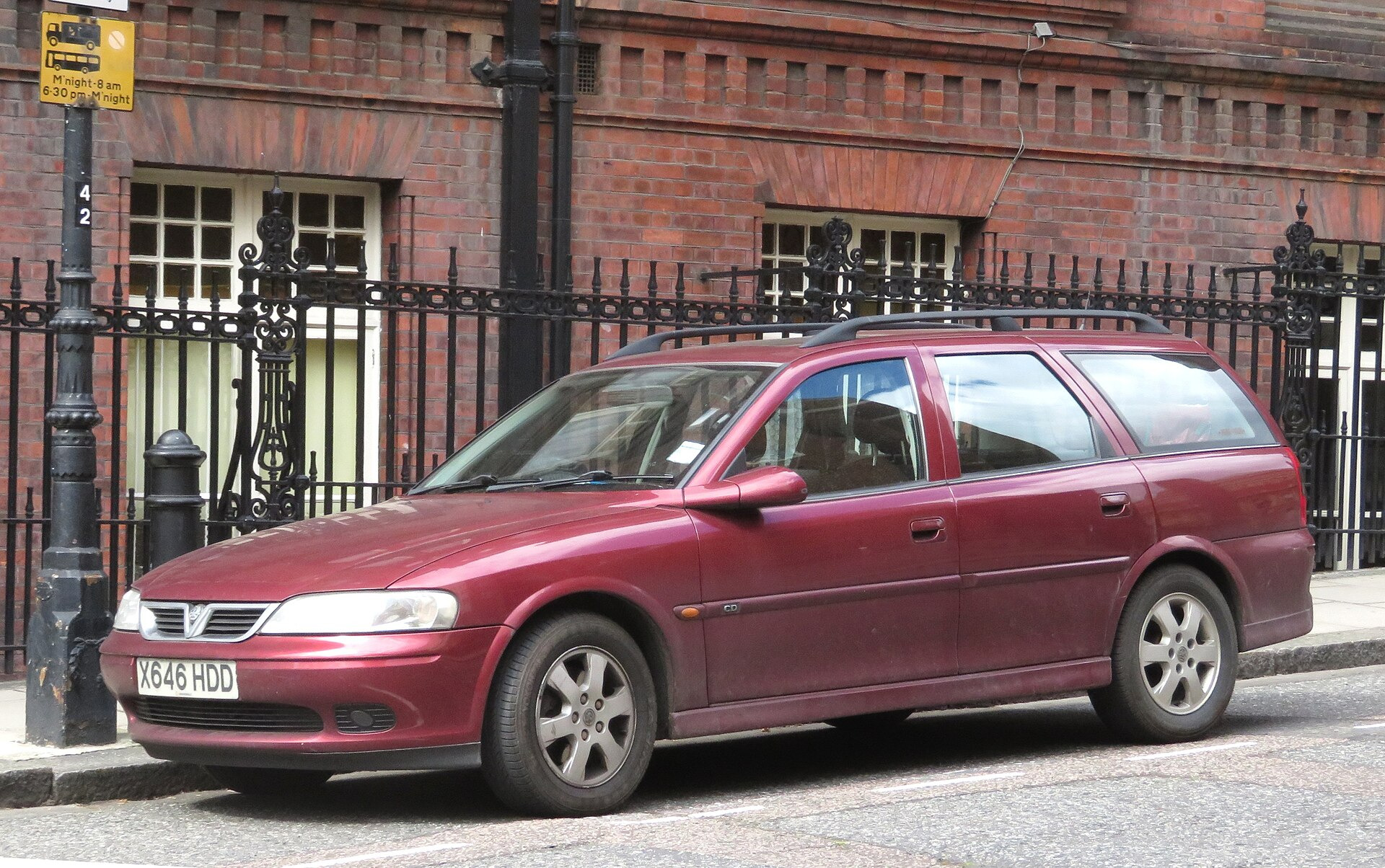 Vauxhall Magnum Estate