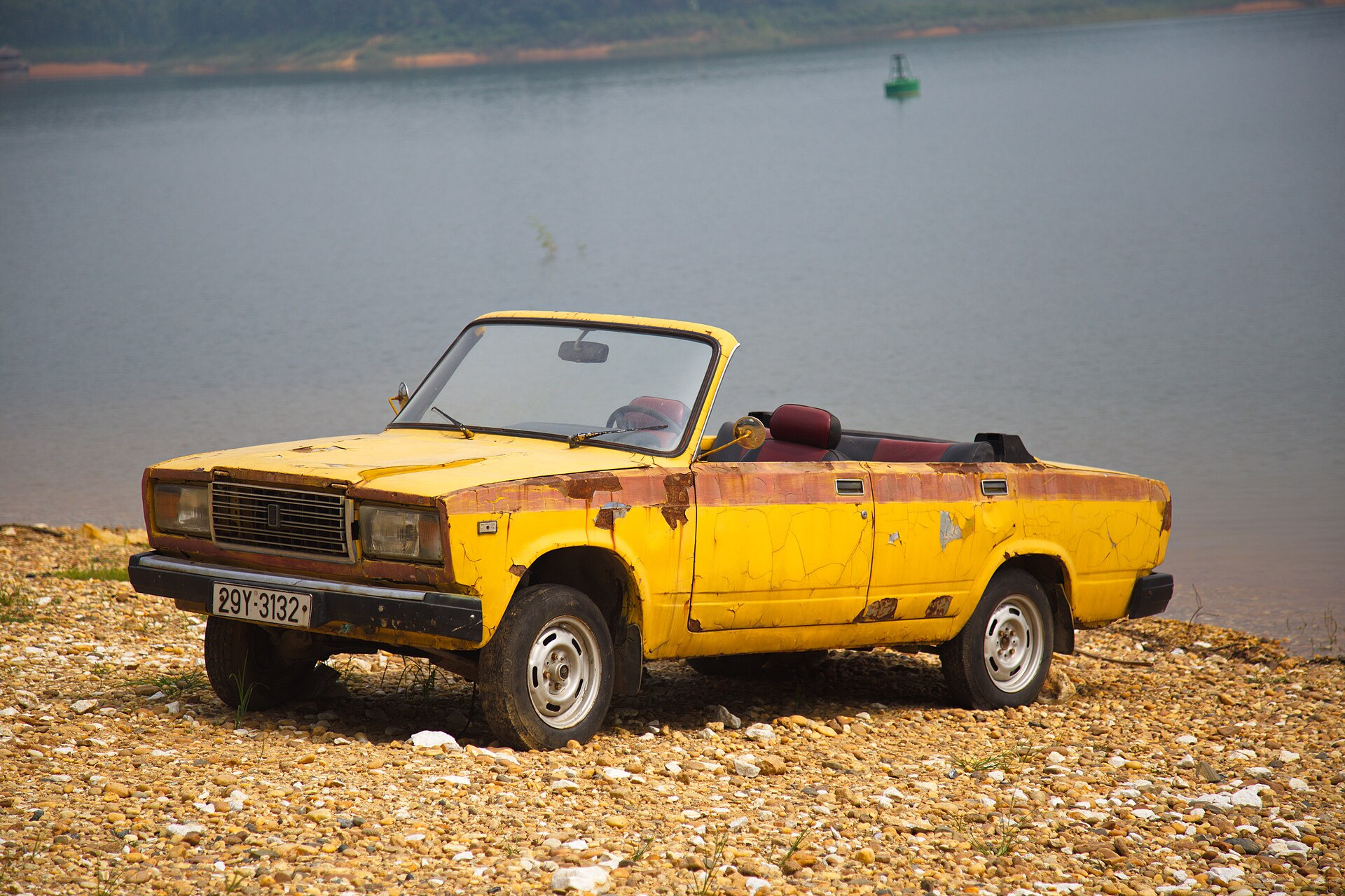 Lada 2107 21073