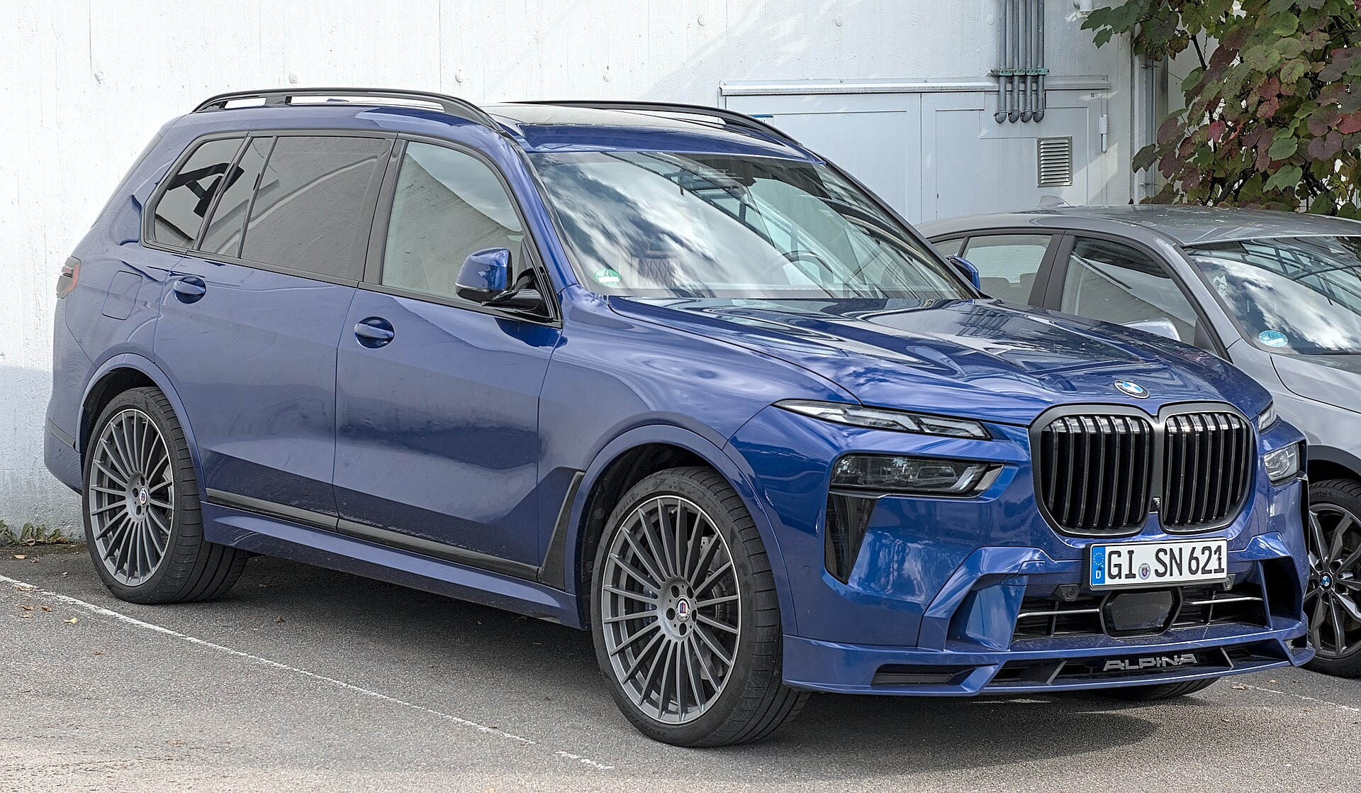 Alpina XB7