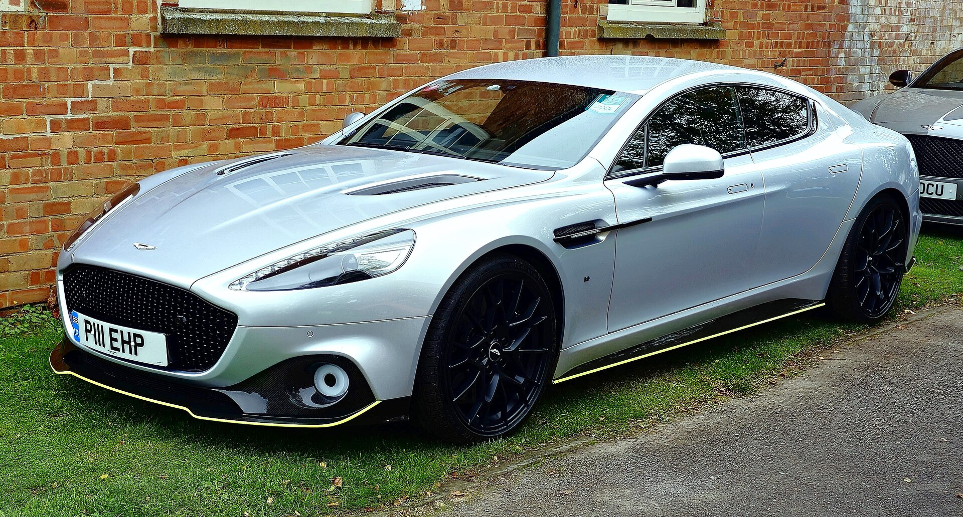 Aston Martin Rapide AMR