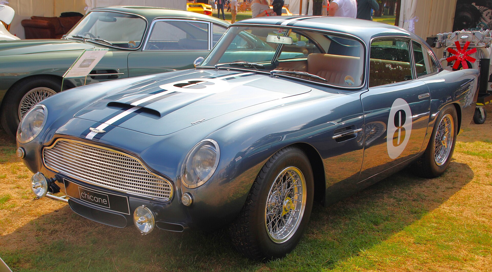 Aston Martin DB4 (Series 3)