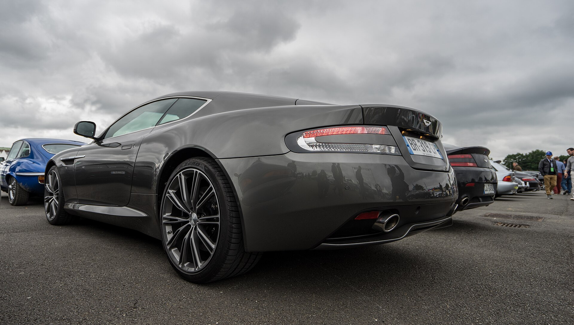 Aston Martin Virage Limited Edition