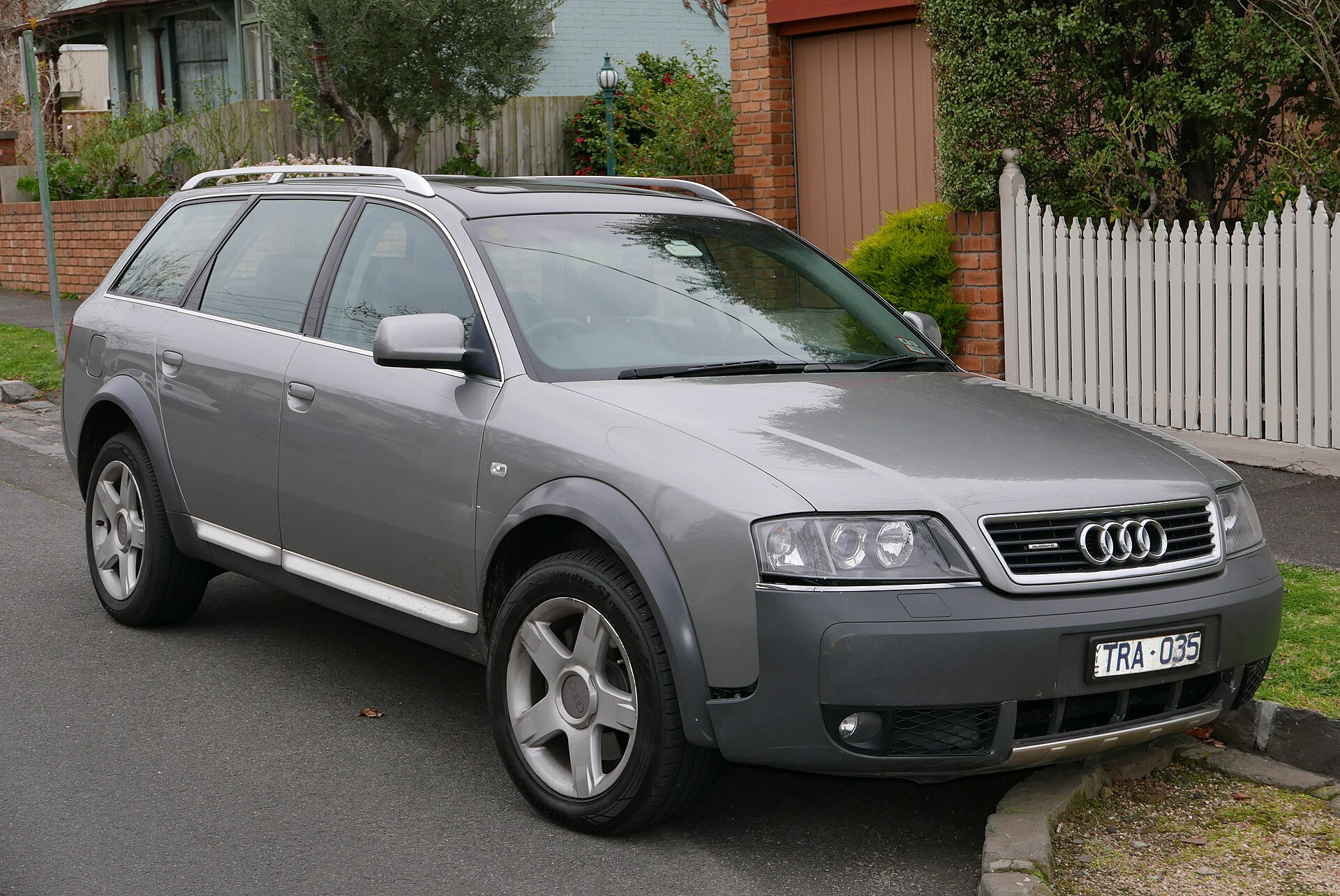 Audi A6 Allroad quattro (4B,C5)