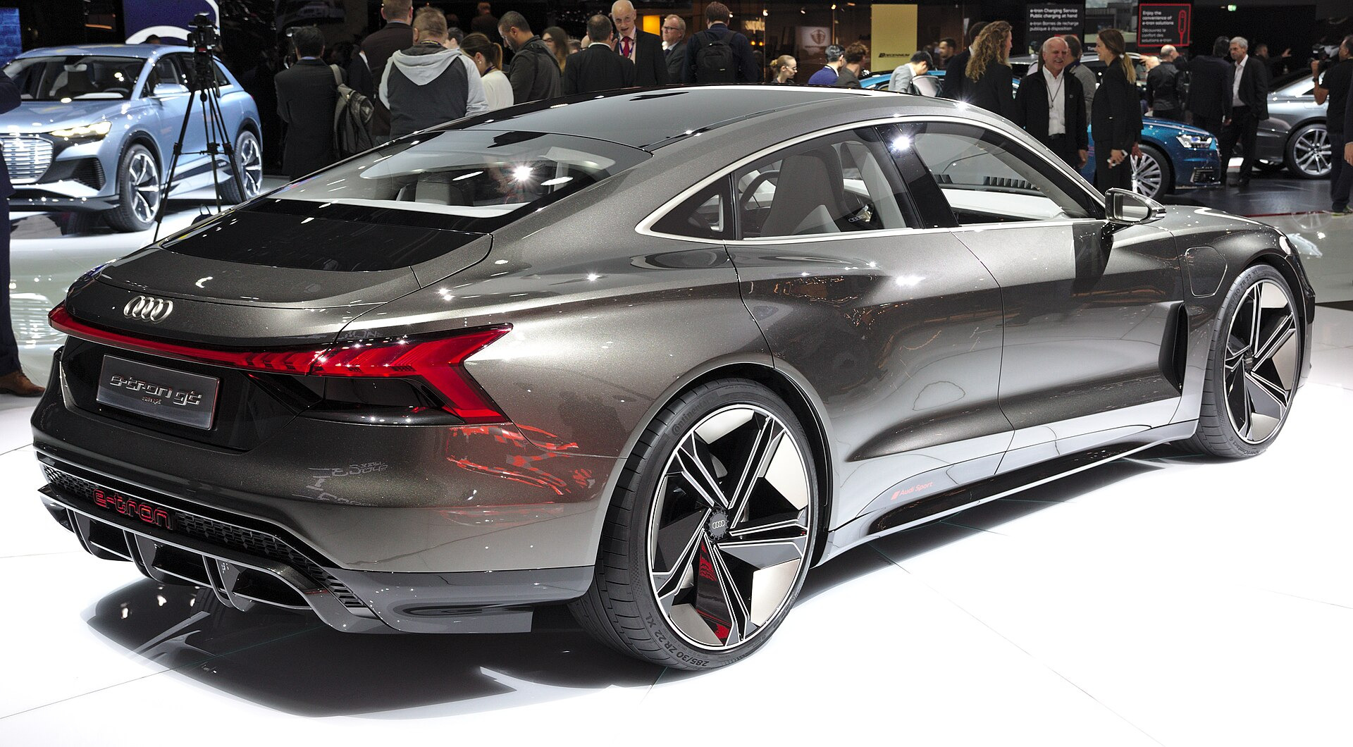Audi e-tron GT Concept
