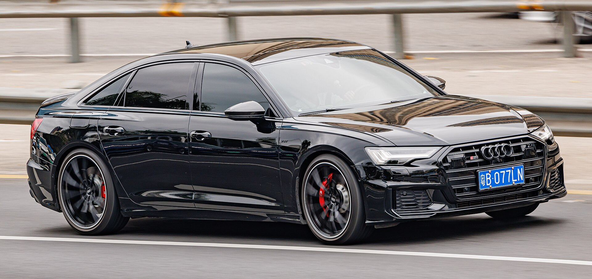 Audi S6 (C8)