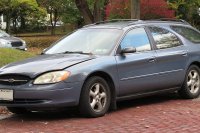 IV Station Wagon