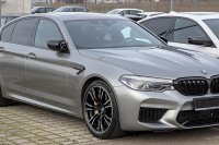 (F90 LCI, facelift 2020)