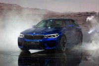 BMW M5 (F90) 535i (218hp) — снимка 3