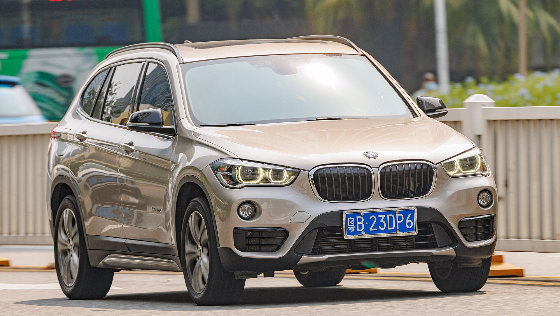 BMW X1 (F48)
