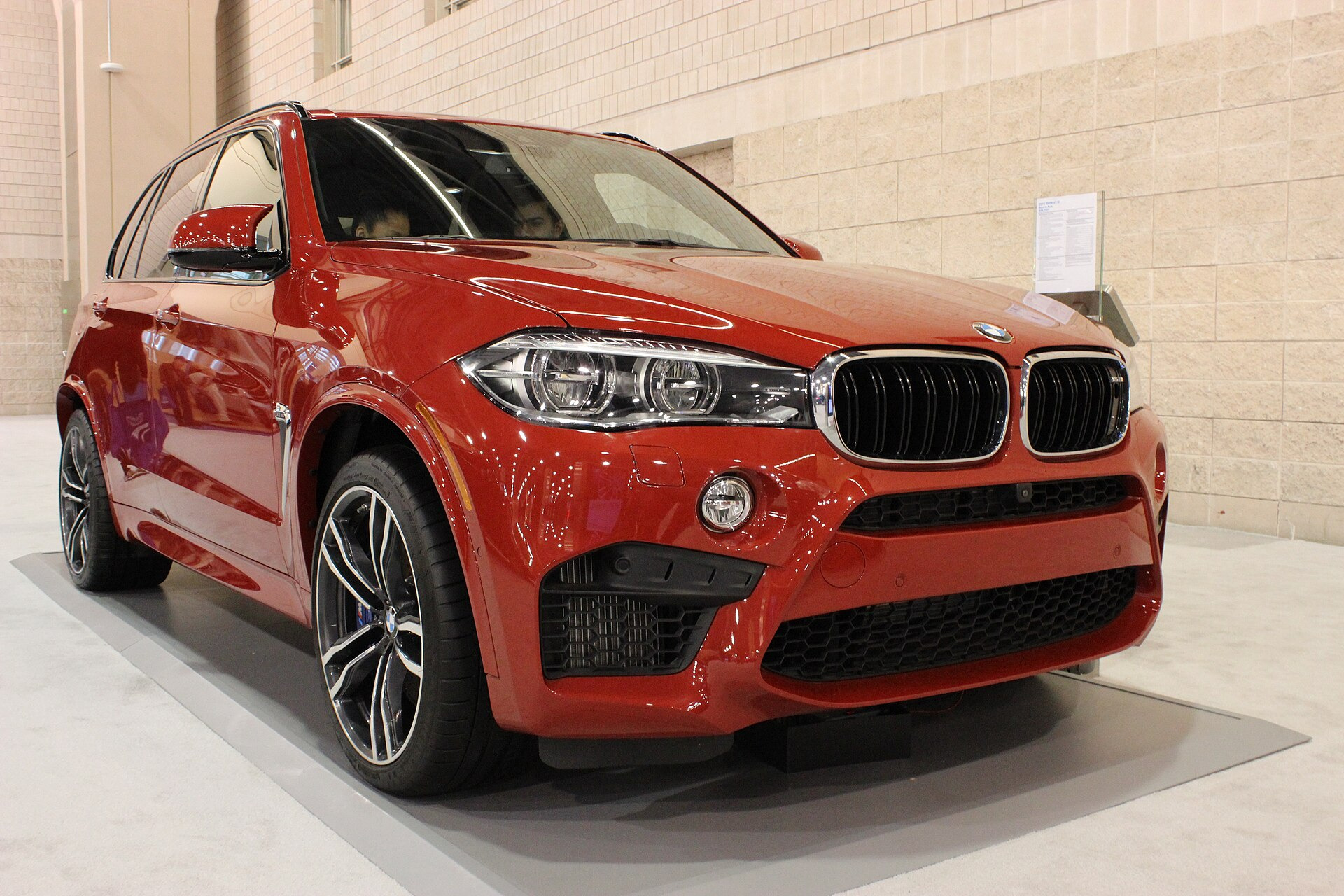 BMW X5 M (F85)