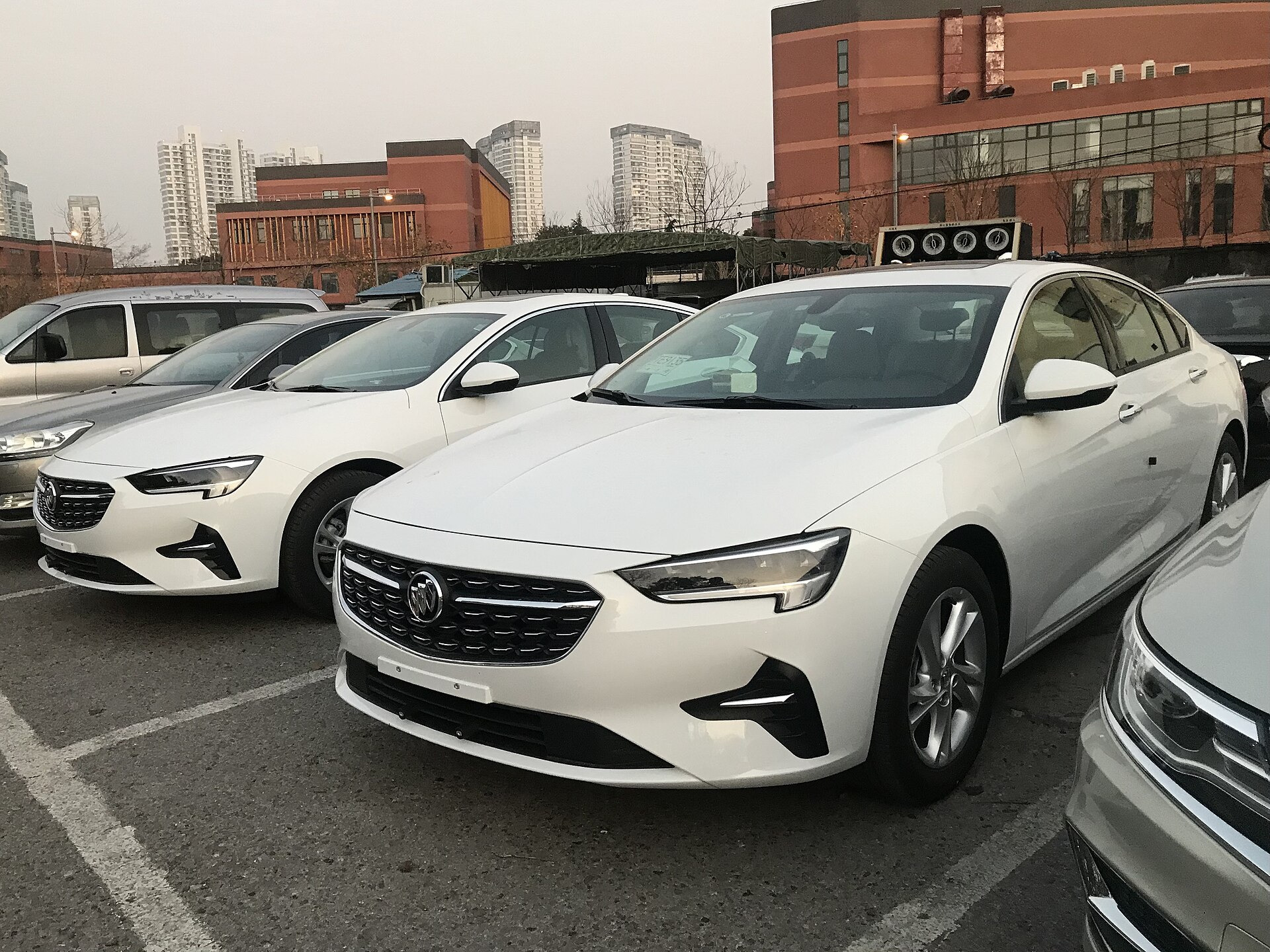 Buick Regal V Sedan