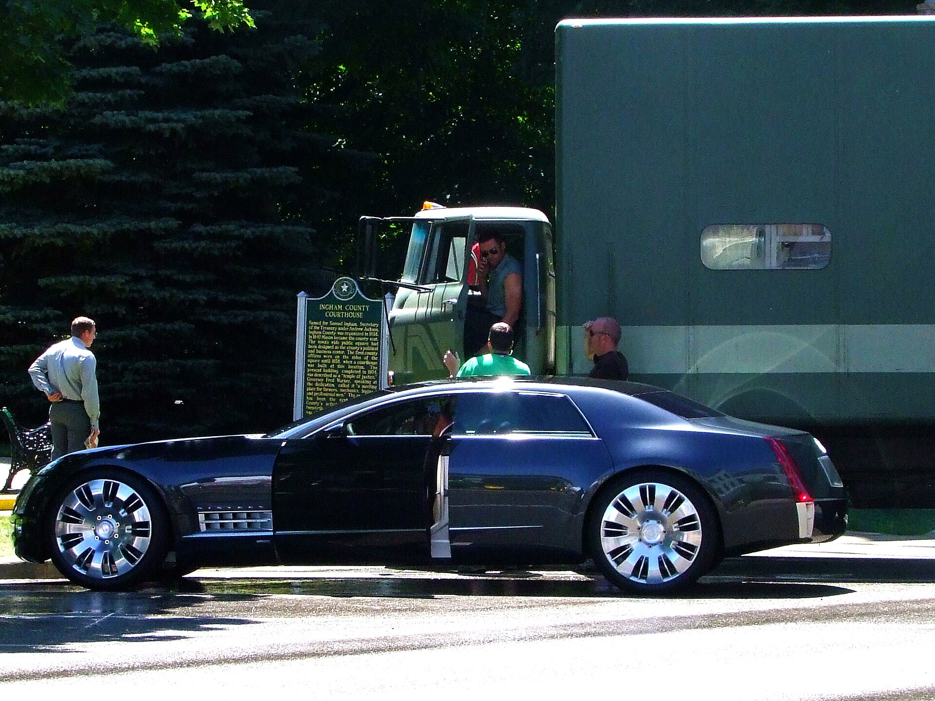 Cadillac Sixteen
