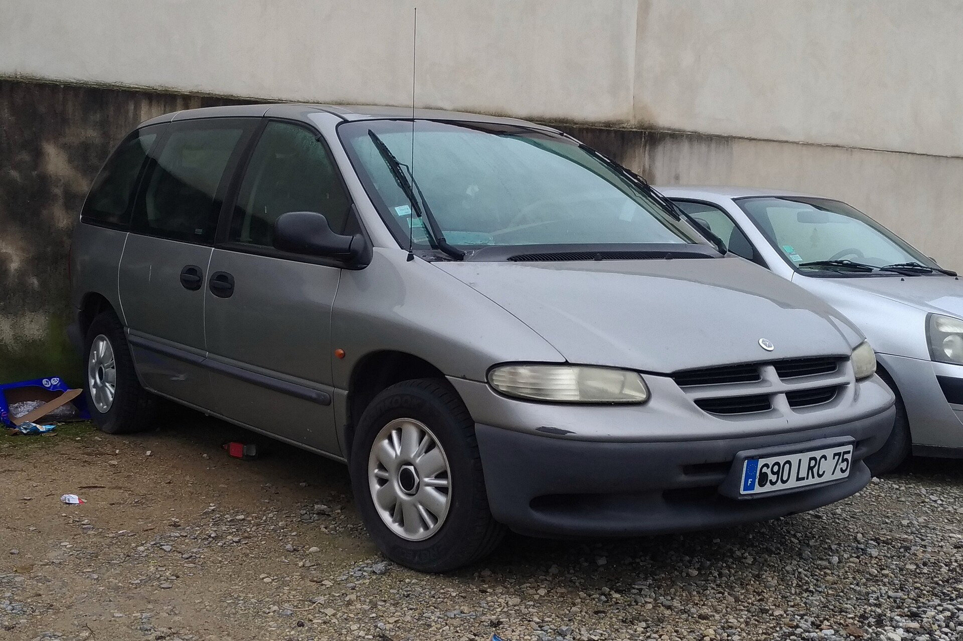 Chrysler Grand Voyager III