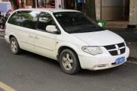 Dodge Caravan IV SWB — снимка 2