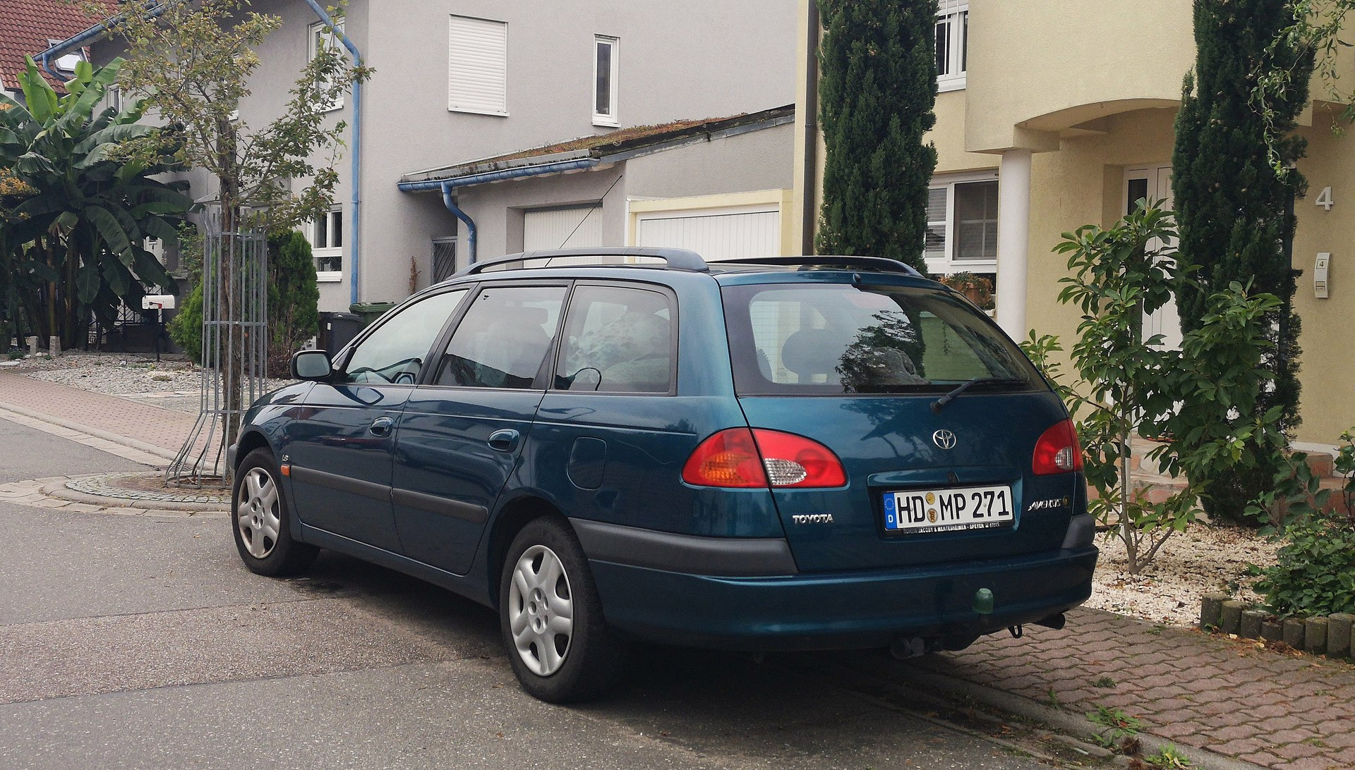 Toyota Avensis Wagon T22