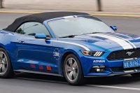 Ford Mustang Convertible VI — снимка 2