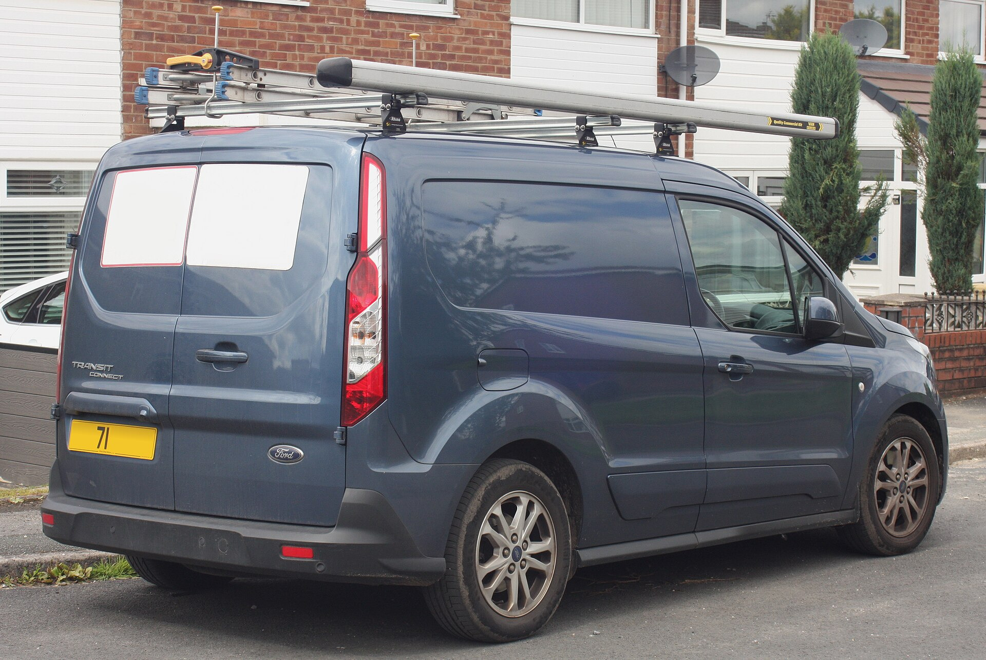 Ford Tourneo Custom L1