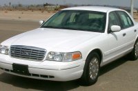 Ford Crown Victoria (P7 facelift 2003) — снимка 2