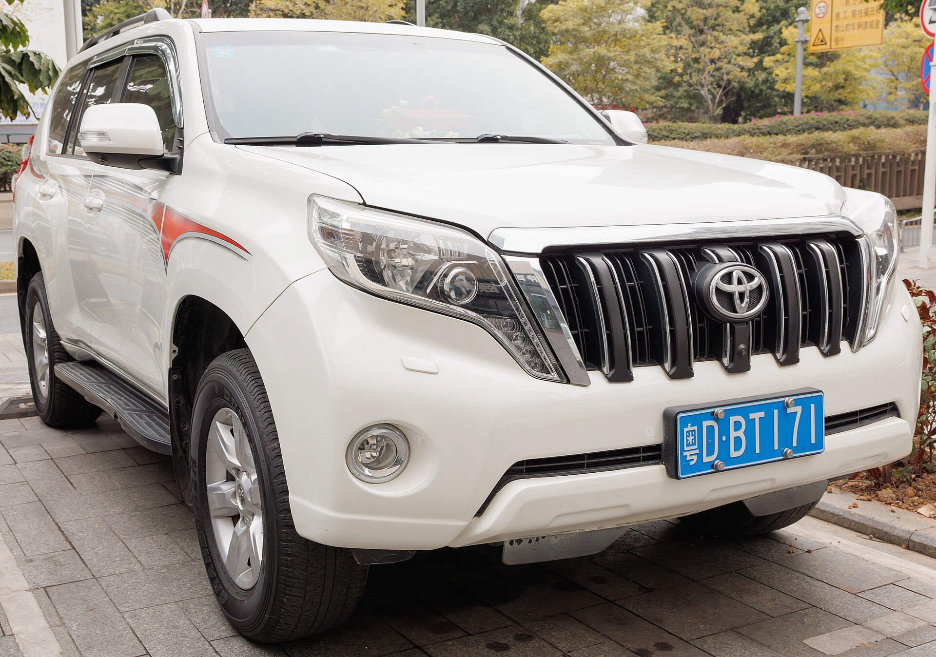 Toyota Land Cruiser 70