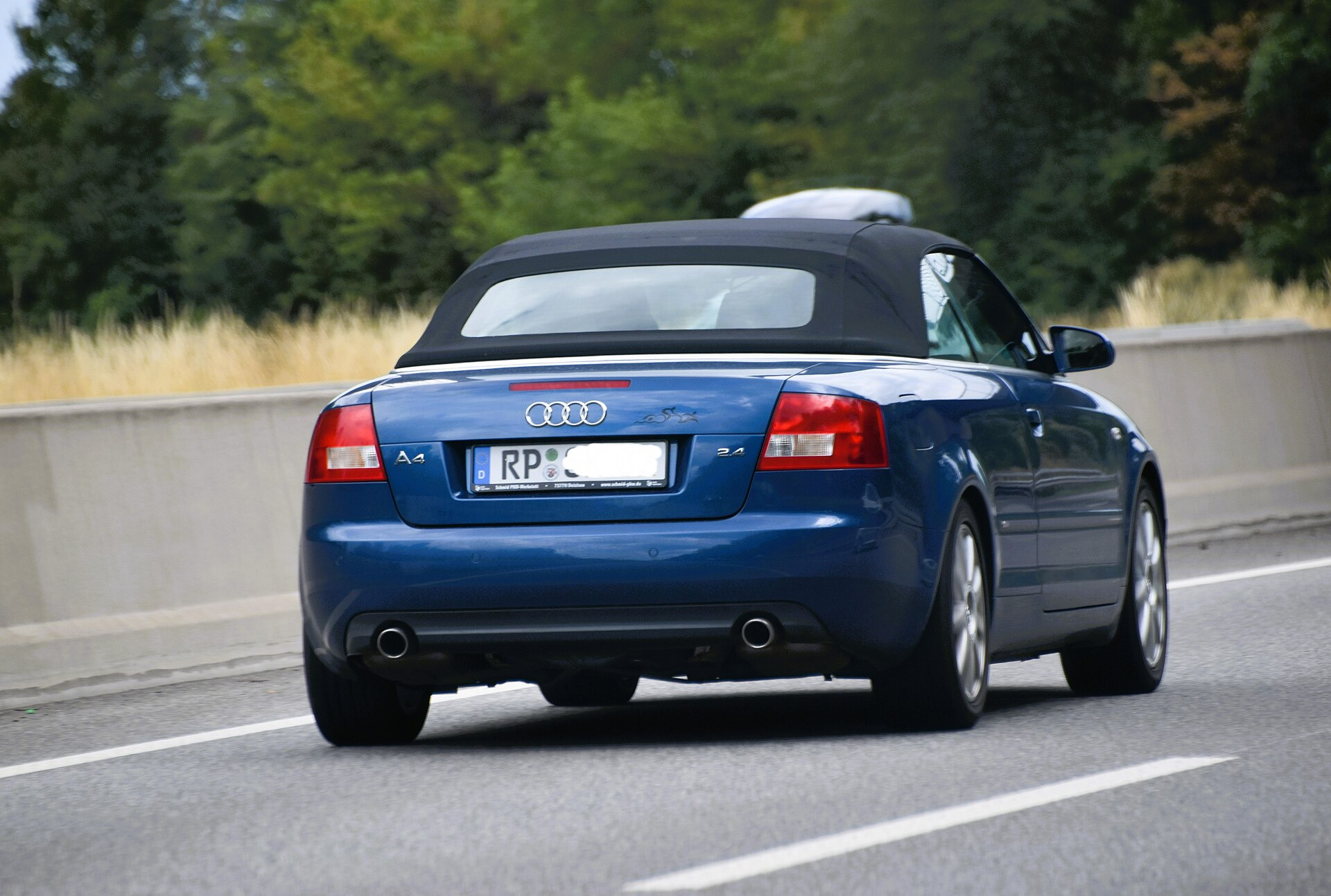 Audi A4 8E