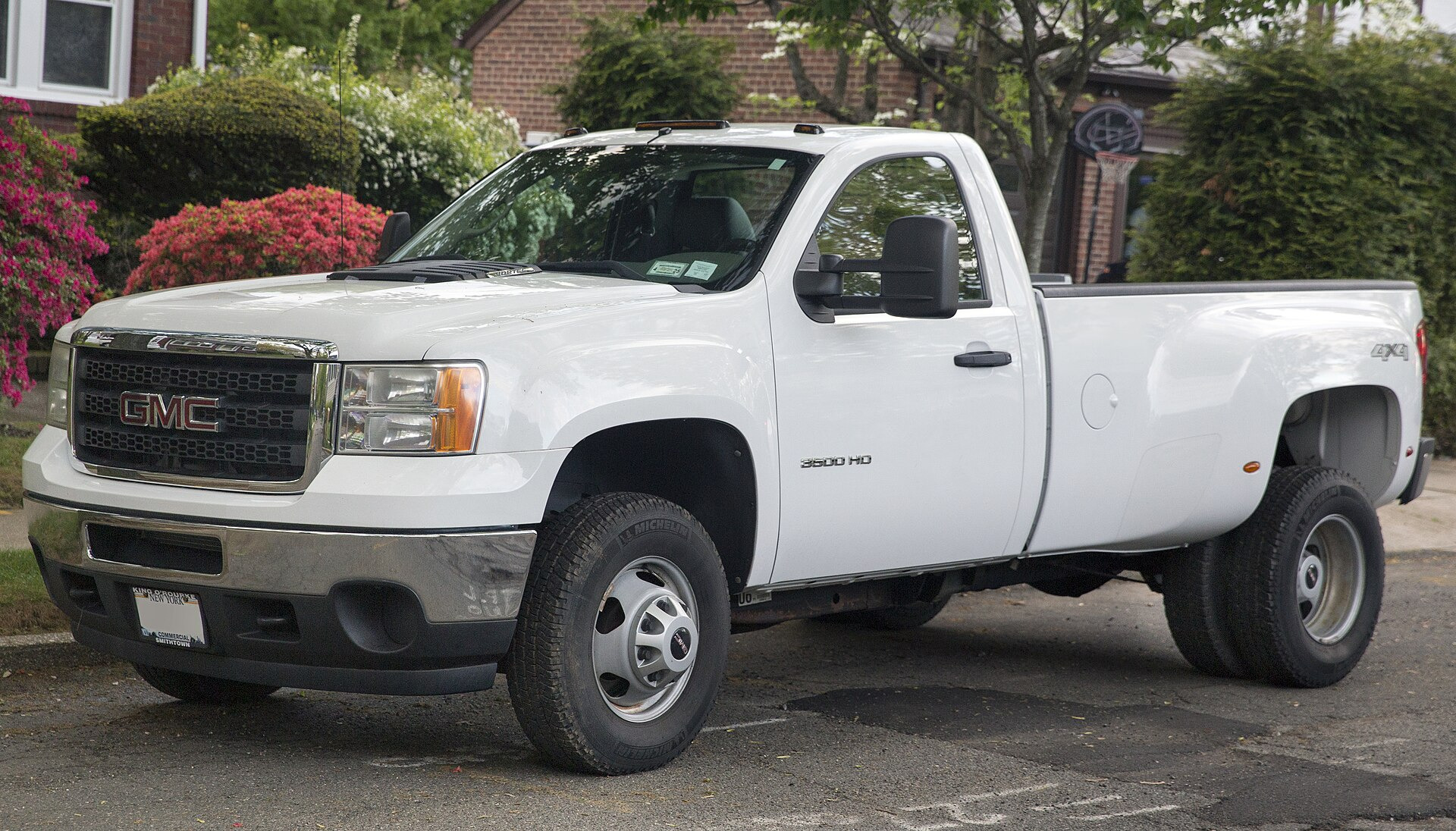 Gmc Sierra 2500HD HD Regular Cab Long Box
