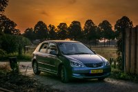 Honda Civic VII Hatchback — снимка 2