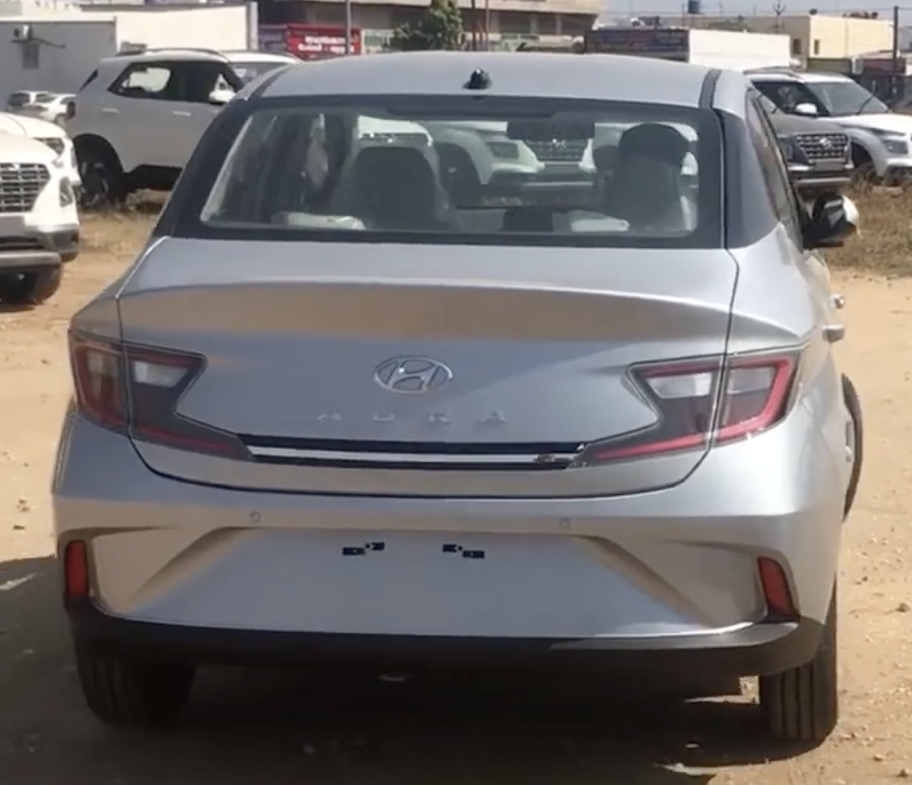 Hyundai Aura