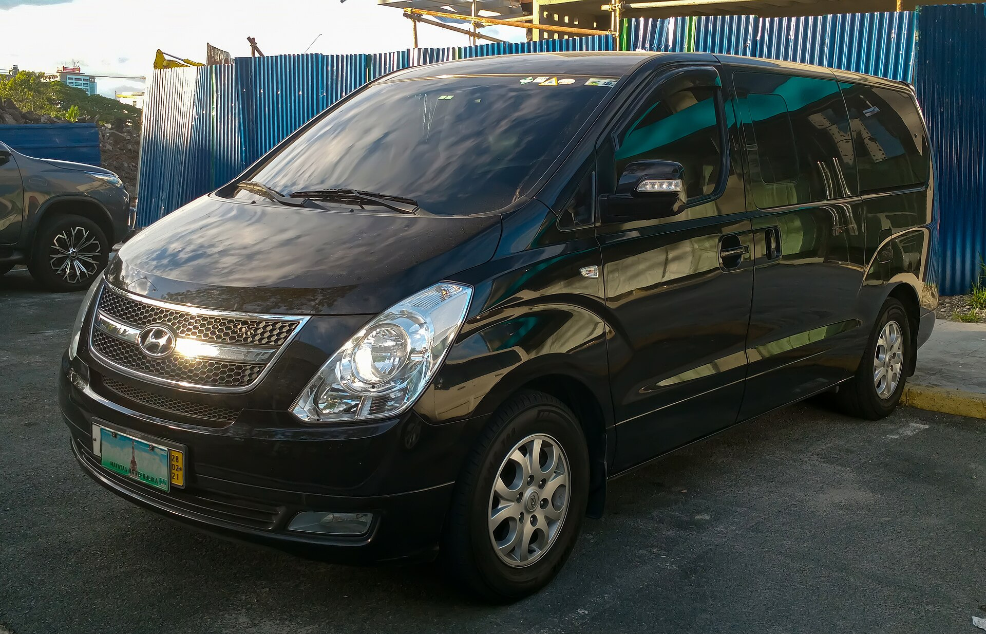 Hyundai H-1 I Starex