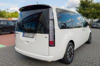 Hyundai Staria — снимка 2