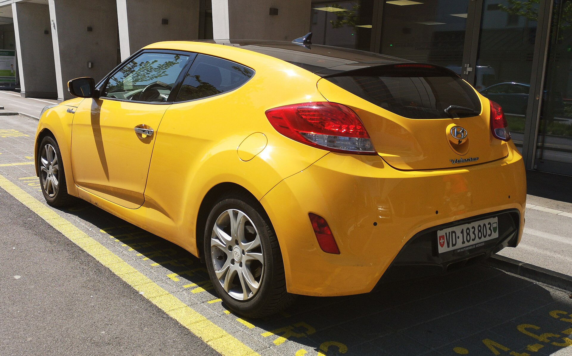 Hyundai Veloster