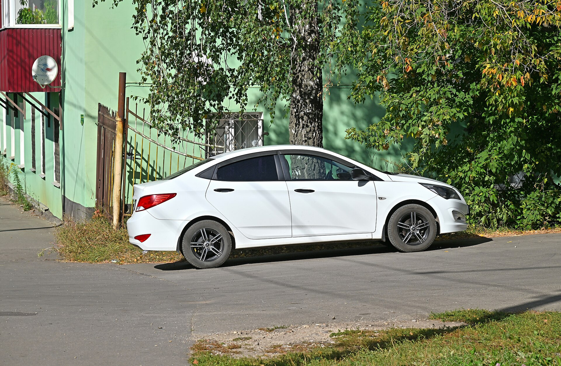 Hyundai Solaris I Sedan