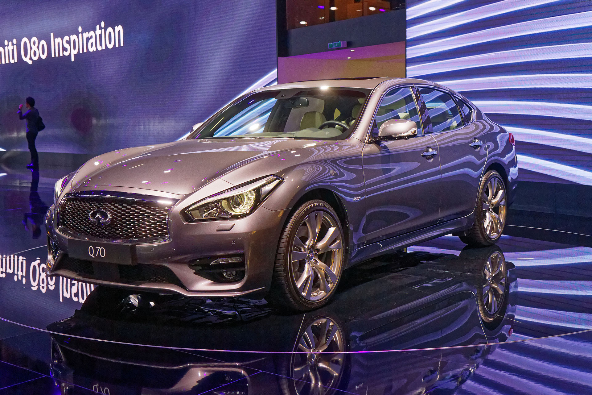 Infiniti Q70 Q70L (facelift 2015)