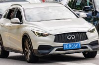 QX30